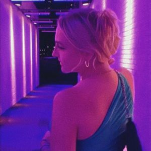 Meet your Posher, Caroline